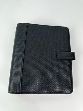 Franklin Covey Nicola Simulated Leather Black Snap Binder Embossed Design